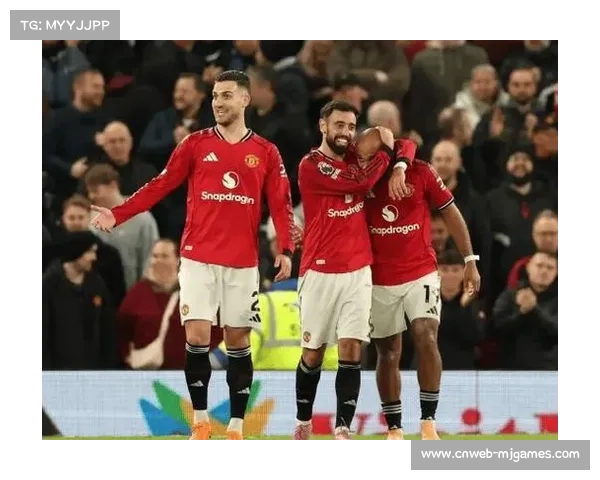 布莱顿客场惜败曼联 补时连追两球展现顽强精神